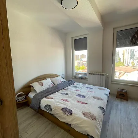 Cozy Grand Retreat